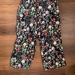 Loft drawstring floral pants size M